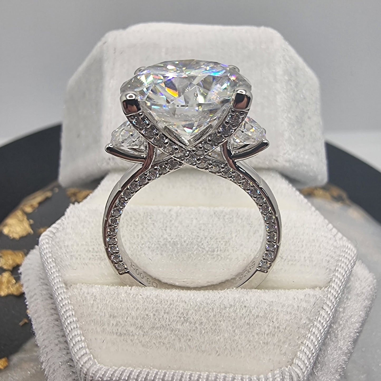 8 Karat Moissanit Eleganter Verlobungsring 925 Sterling Silber Klassisch