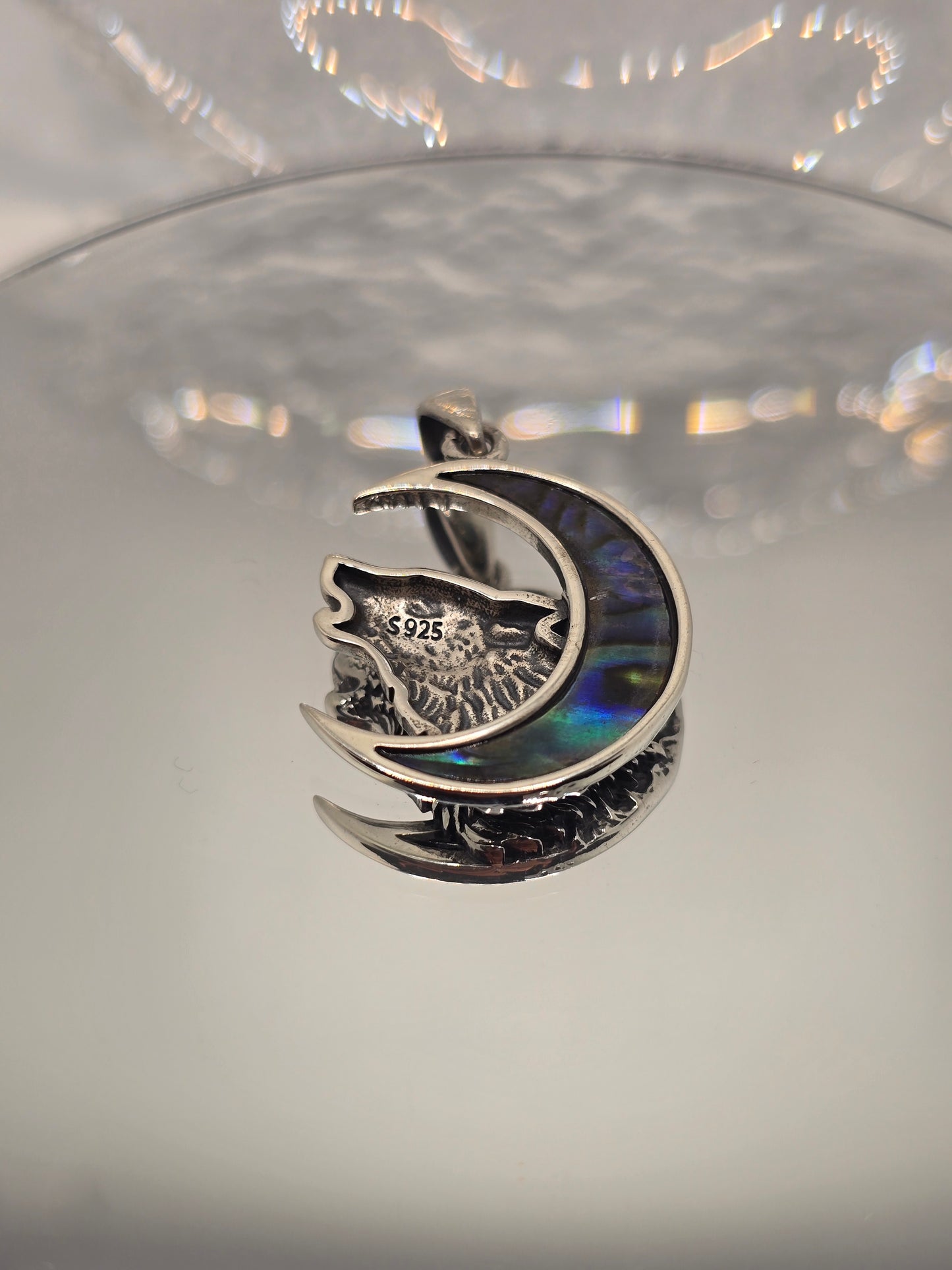 Howling Wolf Crescent Moon 925 Sterling Silver Abalone Shell Pendant