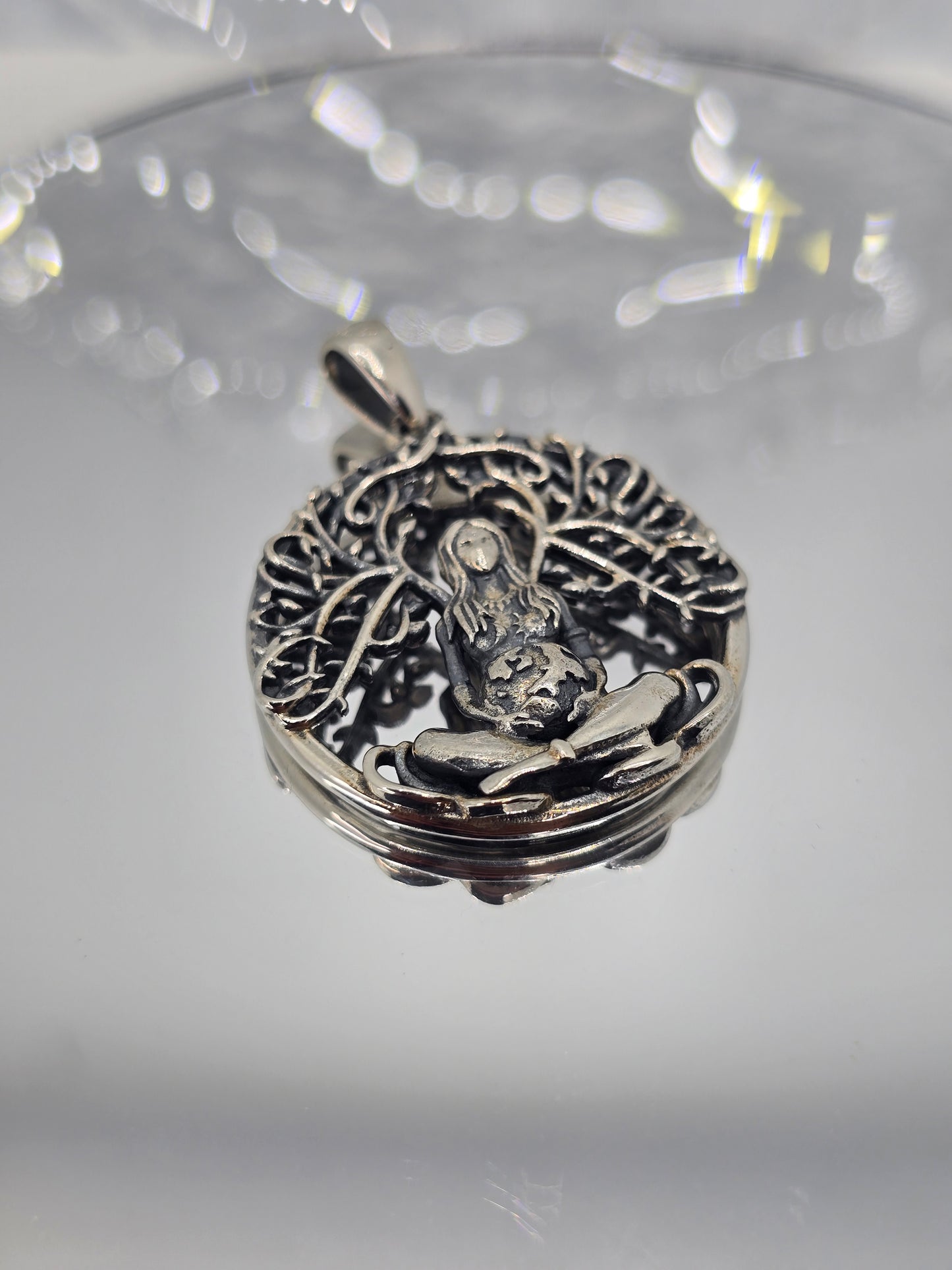 Mother Earth Gaia 925 Sterling Silver Pendant Celtic Knot Nature Goddess