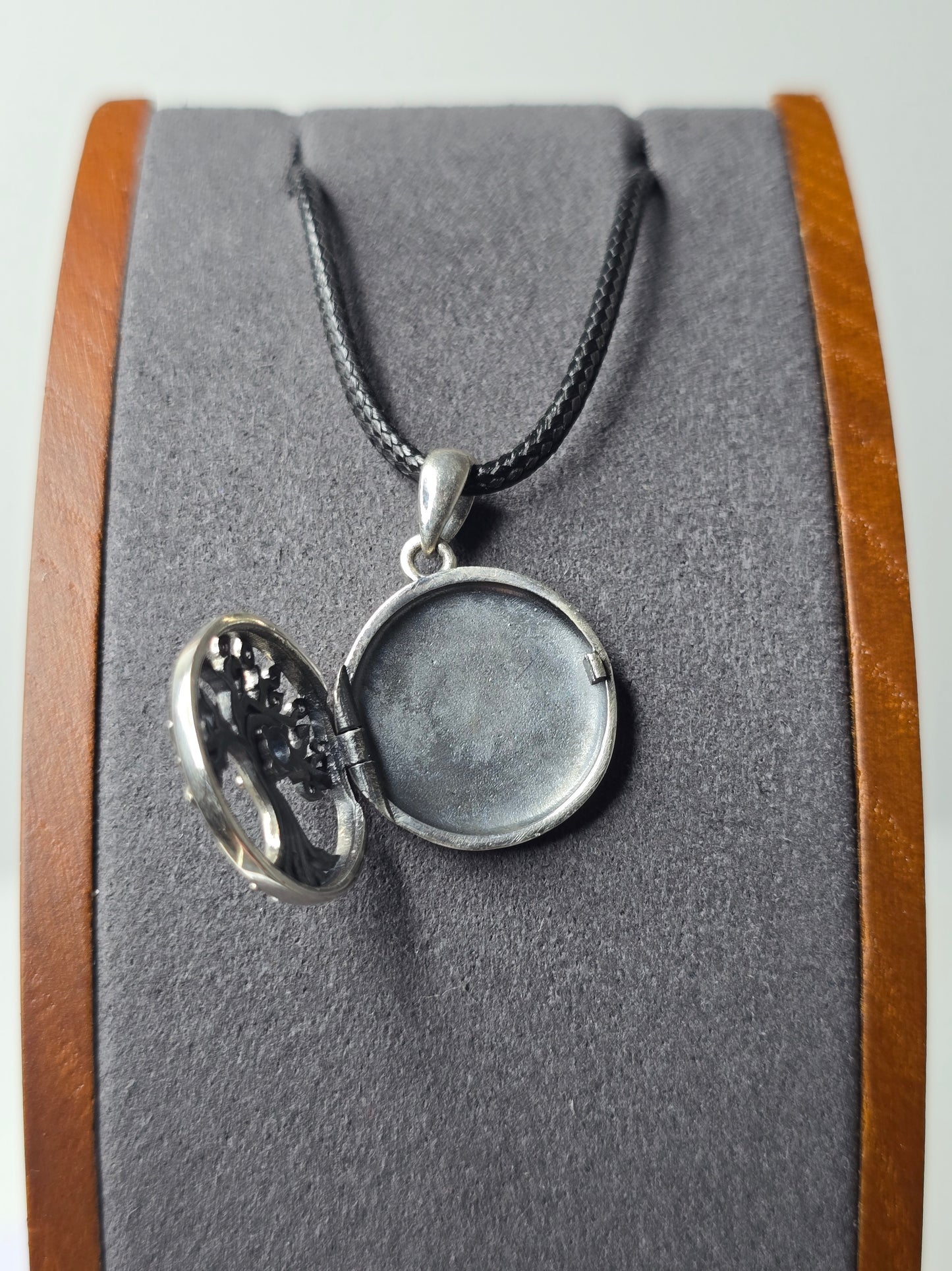 Tree of Life Photo Locket in 925 Sterling Silver with Blue Zircon