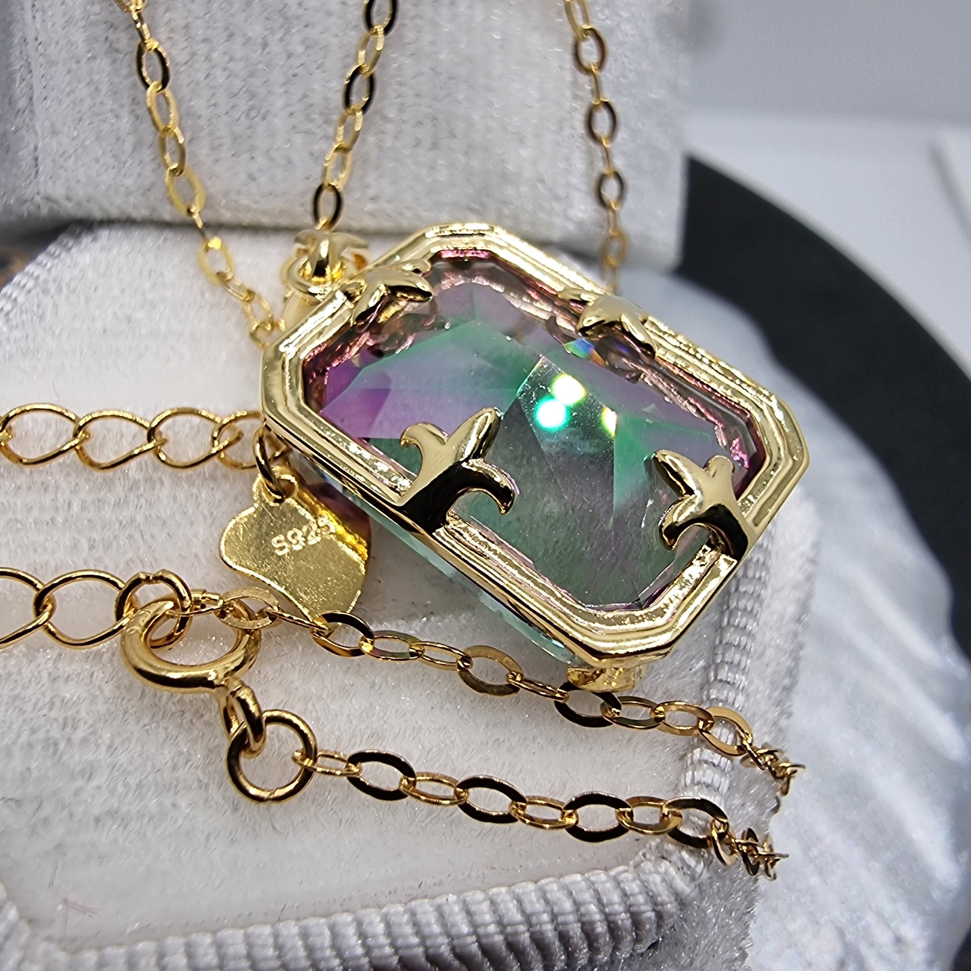 Mystic Topaz Viking 14K Gold VVS Pendant 925 Sterling Silver 45cm 18 inch Chain