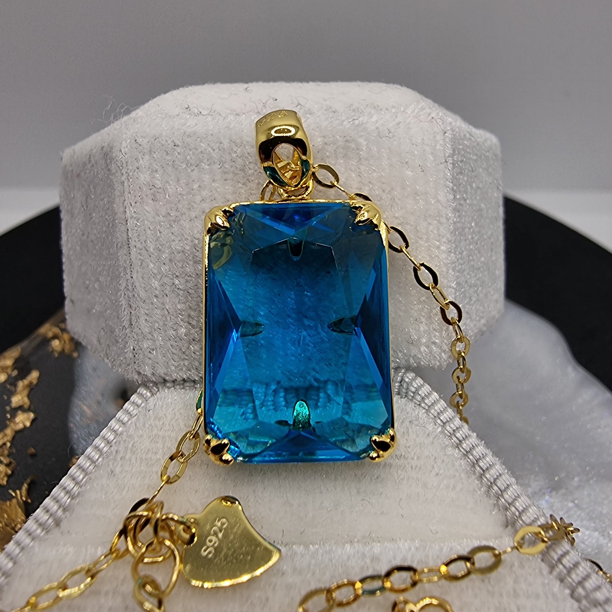 Blue Topaz Viking 14K Gold Plated VVS Pendant 925 Sterling Silver 45cm 18 inch Chain