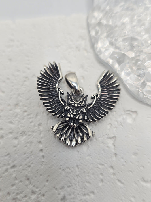 Owl Amulet 925 Sterling Silver Pendant Detailed Feather Wisdom Gift
