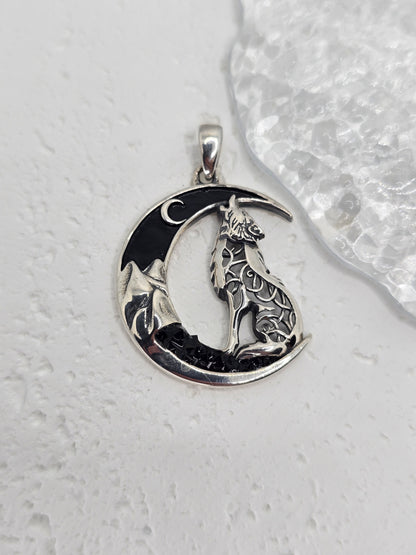 Celtic Wolf 925 Sterling Silver Knotwork Crescent Moon Black Zircon Pendant