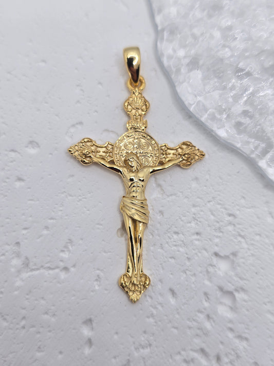  Jesus Cross 925 Sterling Silver Pendant 18K Gold-Plated Saint Benedict Medal