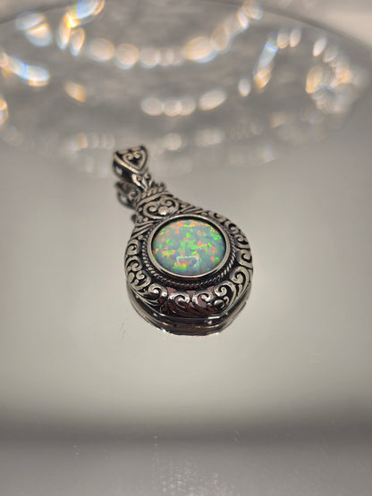Cabochon Opal 2.5ct 925 Sterling Silver Filigree Pendant Vintage Style