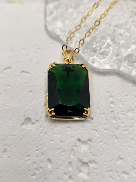 Emerald Viking Pendant 925 Sterling Silver 14K Gold VVS 45cm Chain