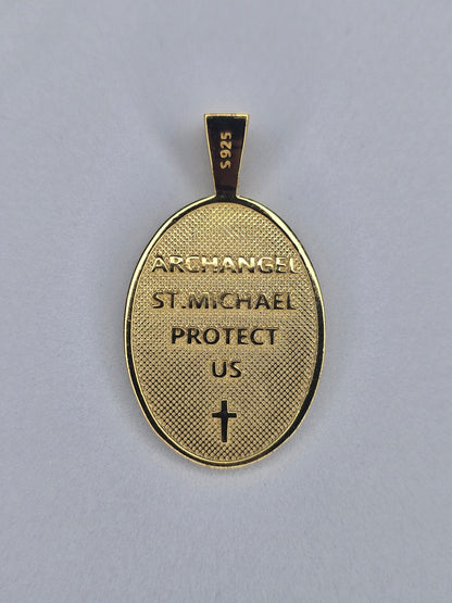Schutzanhänger des Erzengels Sankt Michael, 18 Karat vergoldetes 925er Sterlingsilber 