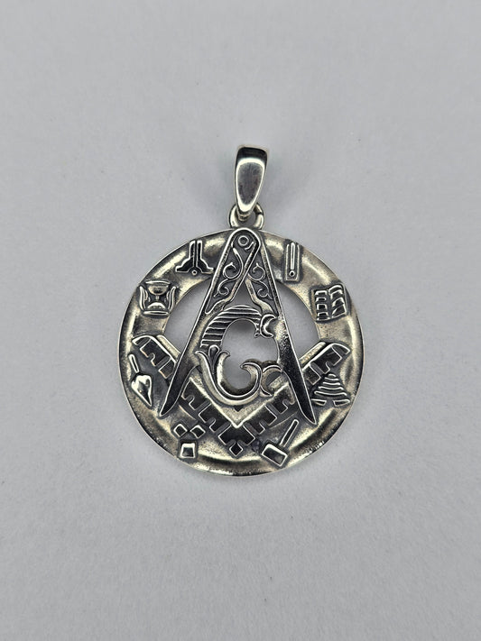 Freemason square and compasses pendant in solid 925 sterling silver with symbolic tools