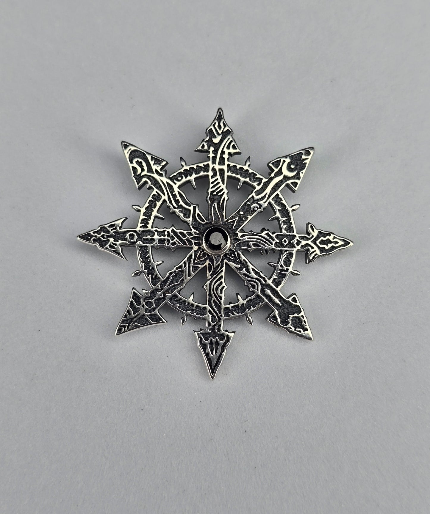 Chaosstern-Anhänger 925 Sterlingsilber mit schwarzem Onyx für mystische Kraft und Transformation