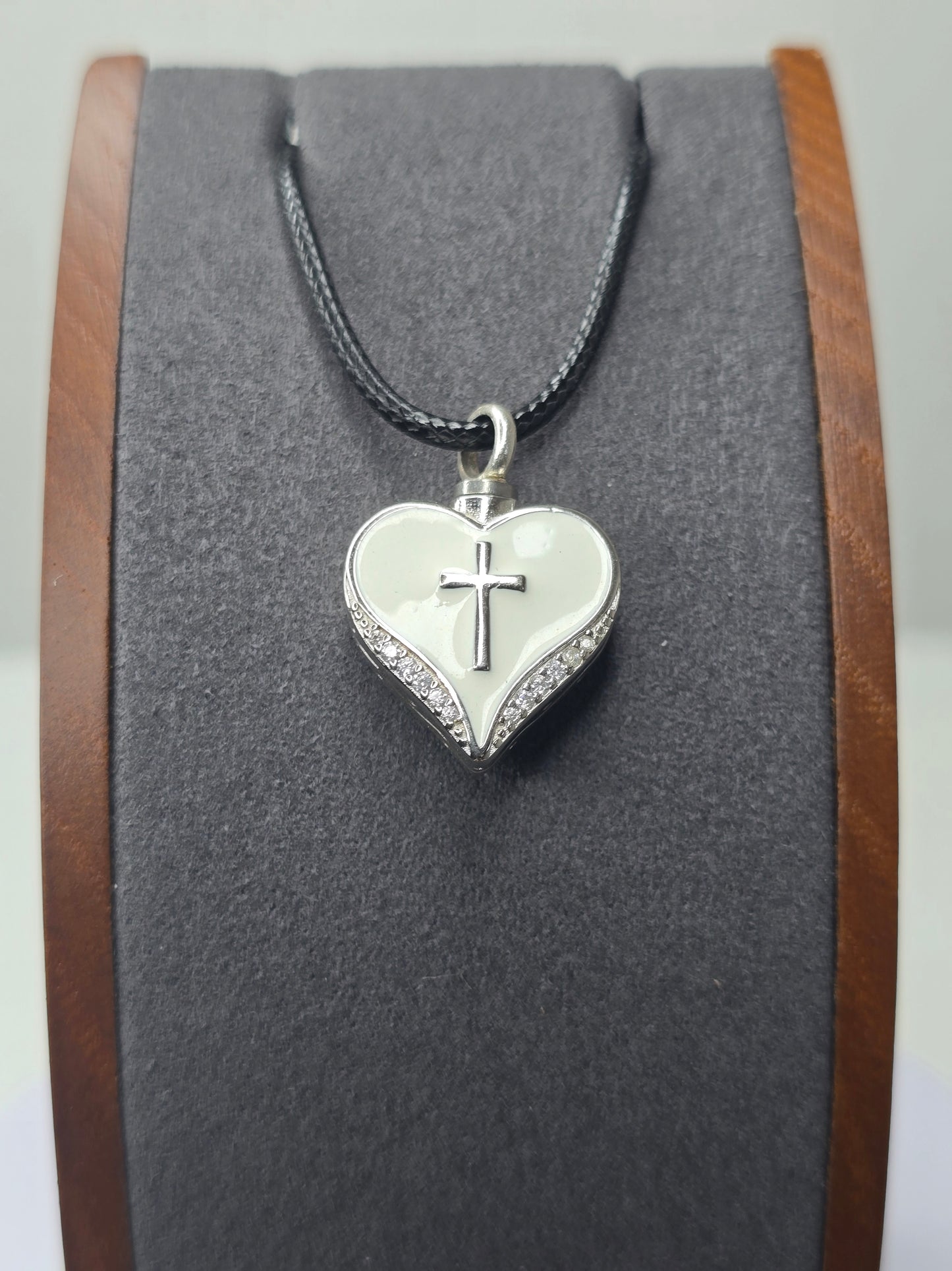 Heart Urn Memorial Pendant in 925 Sterling Silver