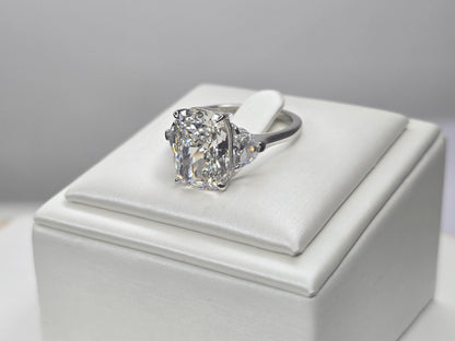 Magic Cat – Radiant Trinity 925 Sterling Silver Three-Stone Zircon Ring (Size 7)