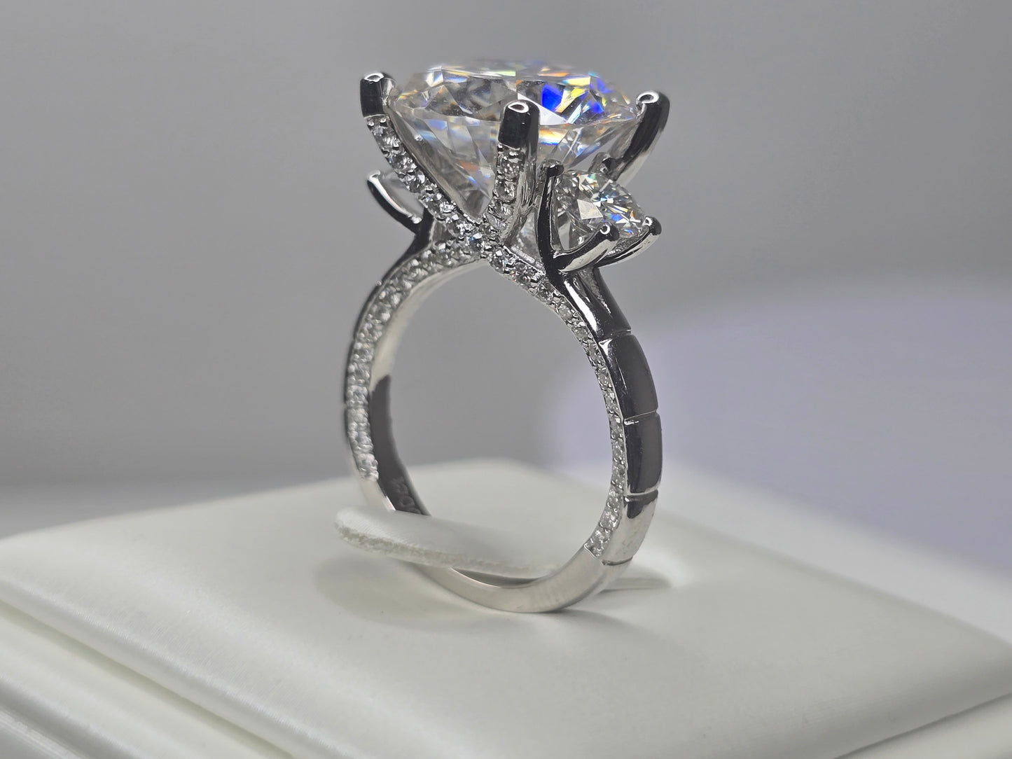 8 Carat Moissanite Engagement Ring in 925 Sterling Silver