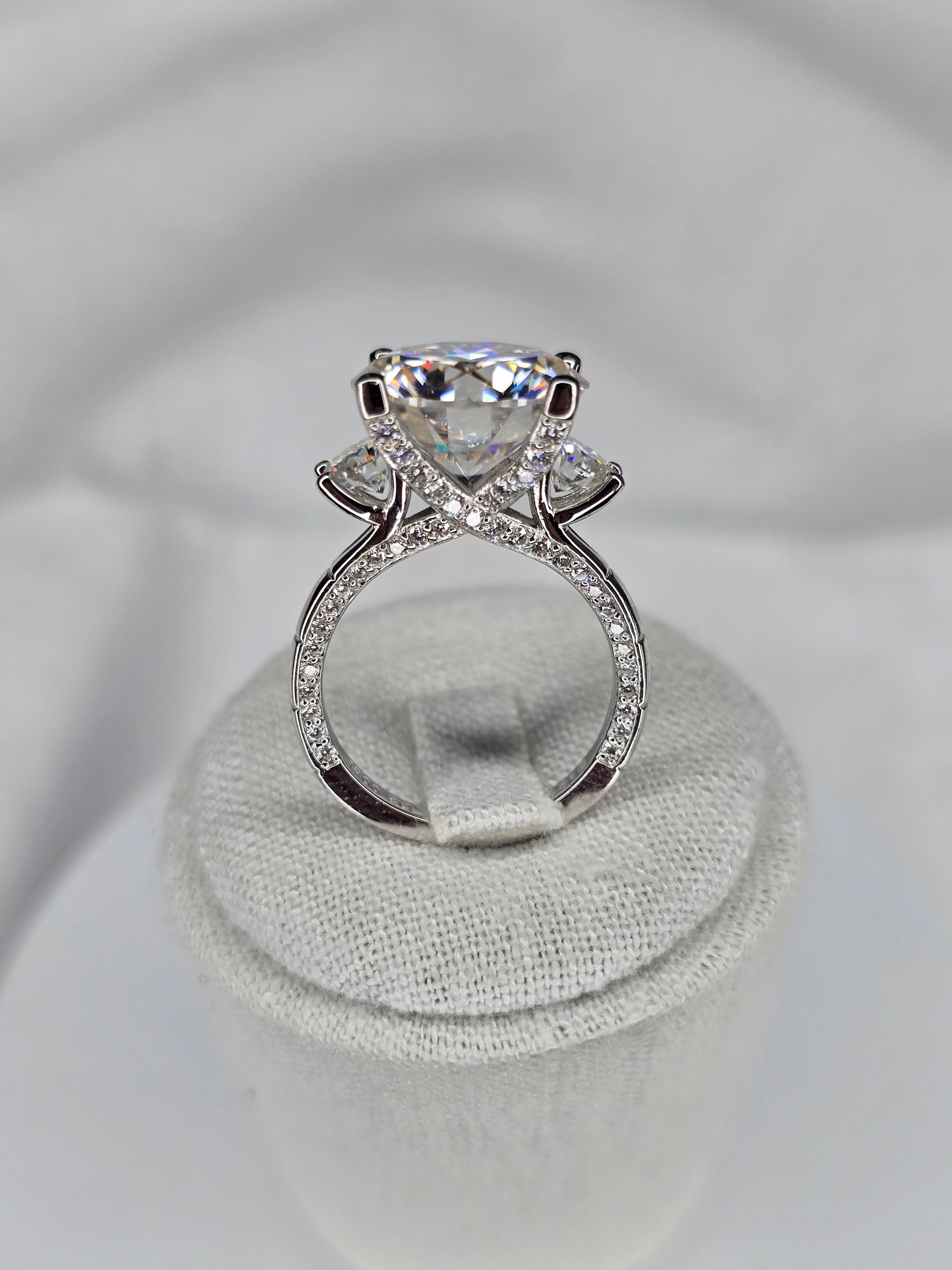 8 carat moissanite engagement ring in 925 sterling silver front view