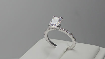 Bague de fiançailles élégante en argent sterling 925 avec moissanite 8 carats 